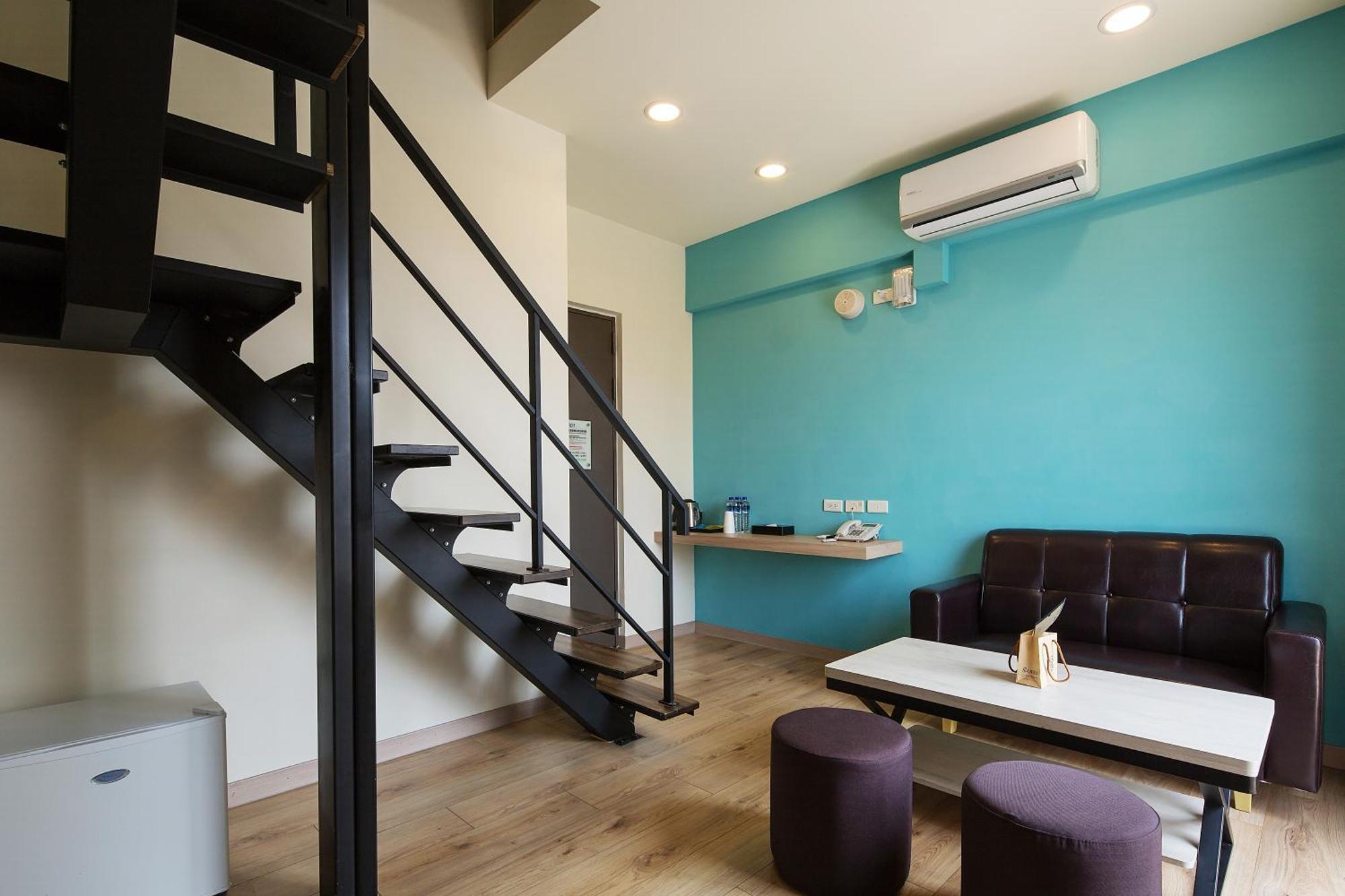 Check Inn Express Taichung Yizhong Exterior foto