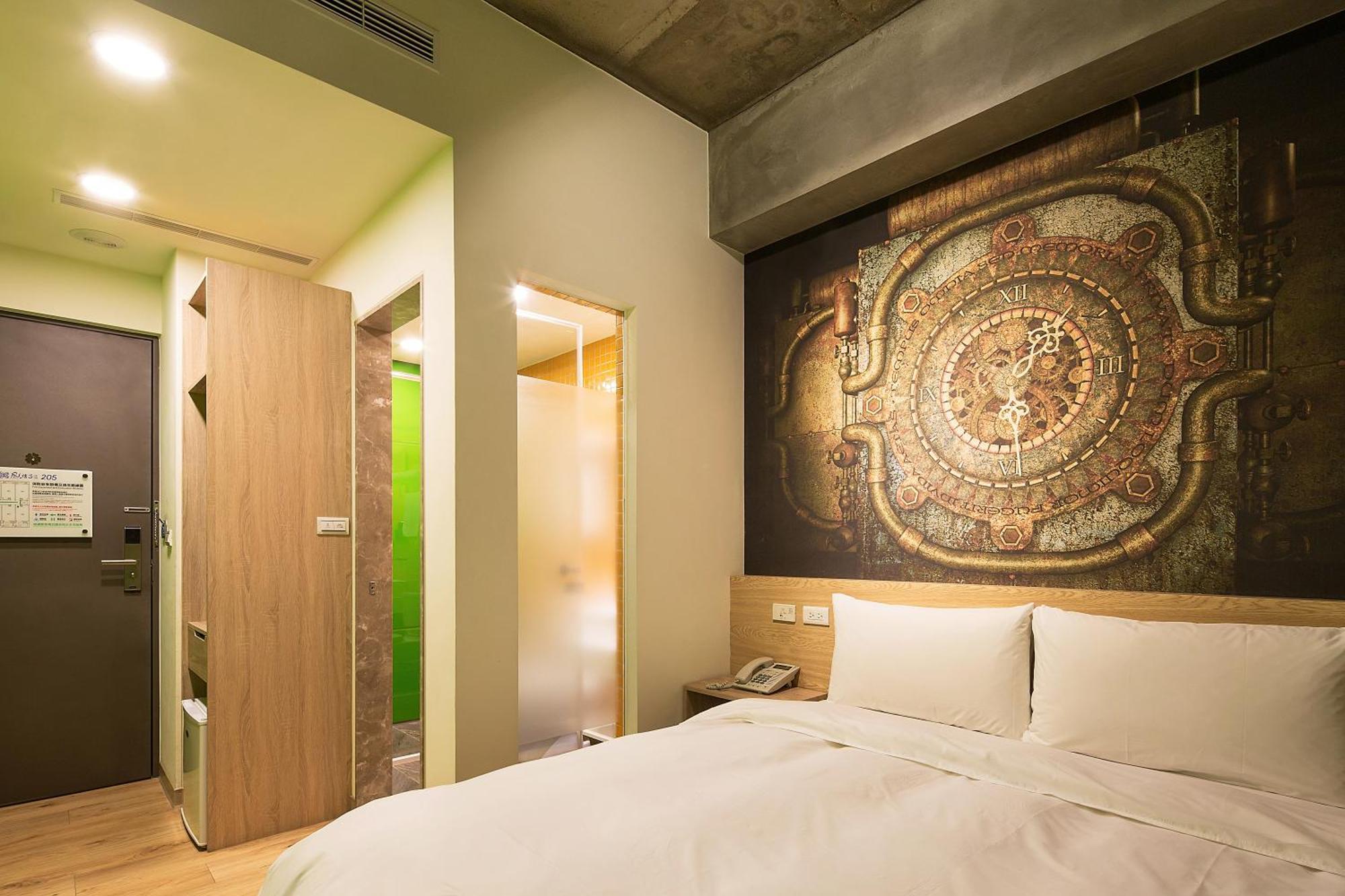 Check Inn Express Taichung Yizhong Exterior foto